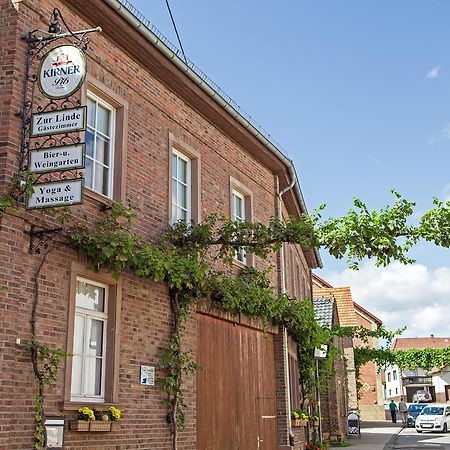 Gasthaus Zur Linde Braunweiler Buitenkant foto
